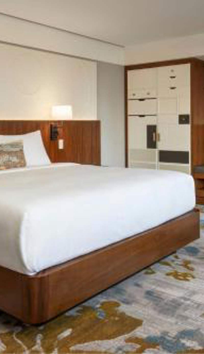 Metropolitan Hotel Vancouver
