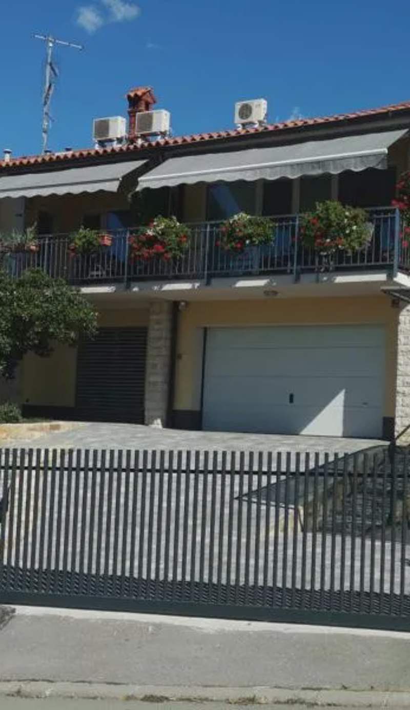 Apartments Tomišić