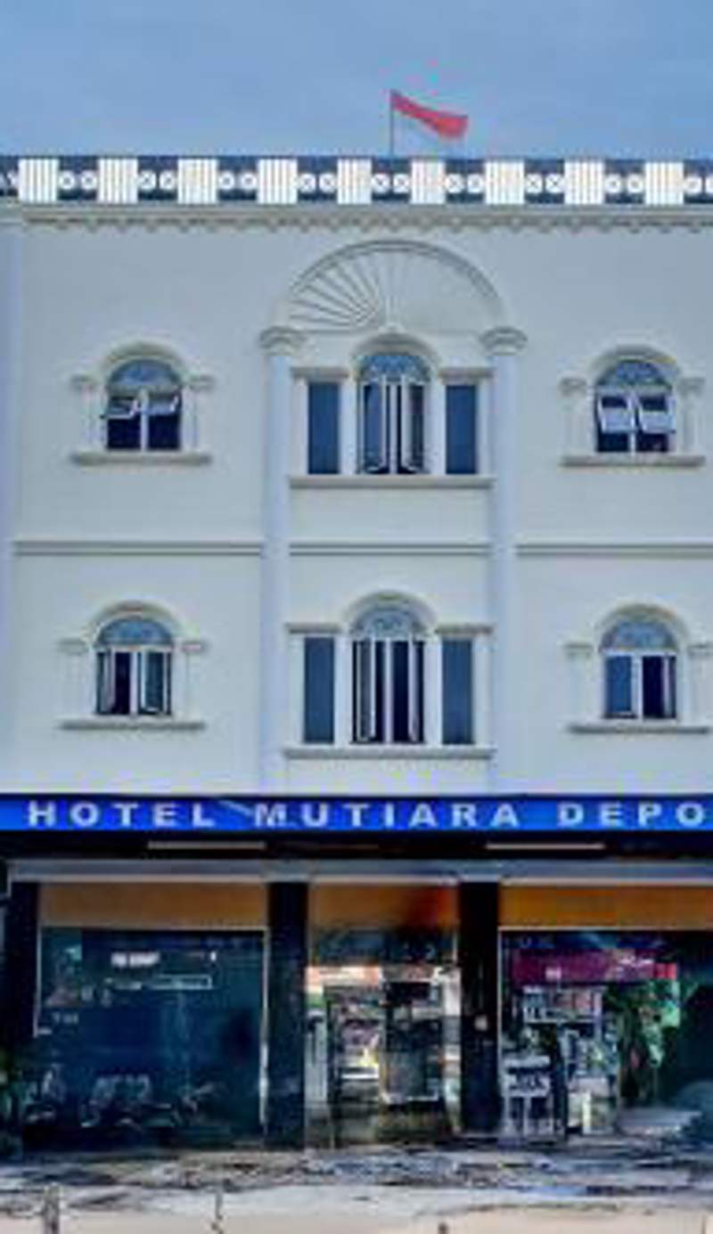 Hotel O Depok near Bhayangkara BRIMOB Hospital Formerly Hotel Mutiara Kelapa Dua Depok