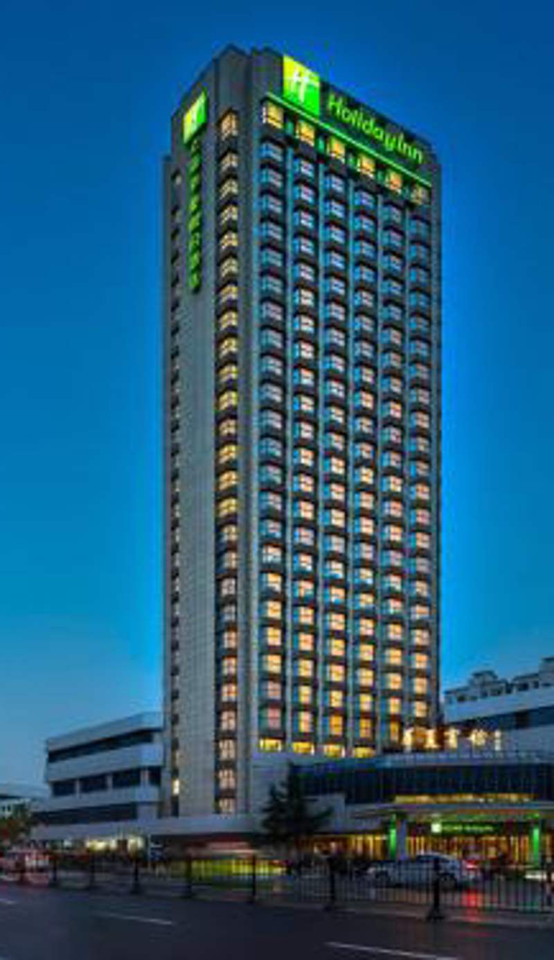 Holiday Inn Shanghai Huaxia by IHG