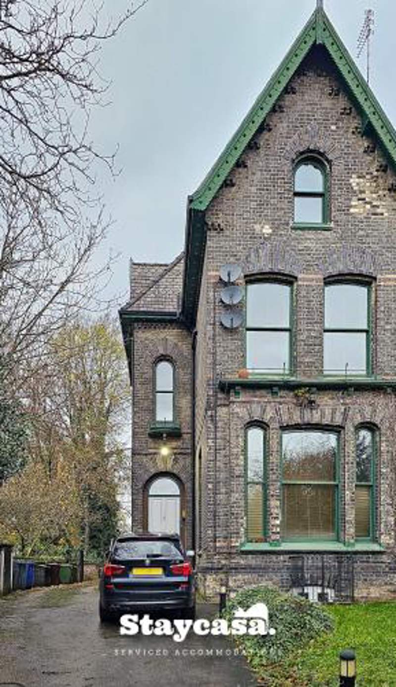 Carlton Co-Living - Private Room Self-Cater