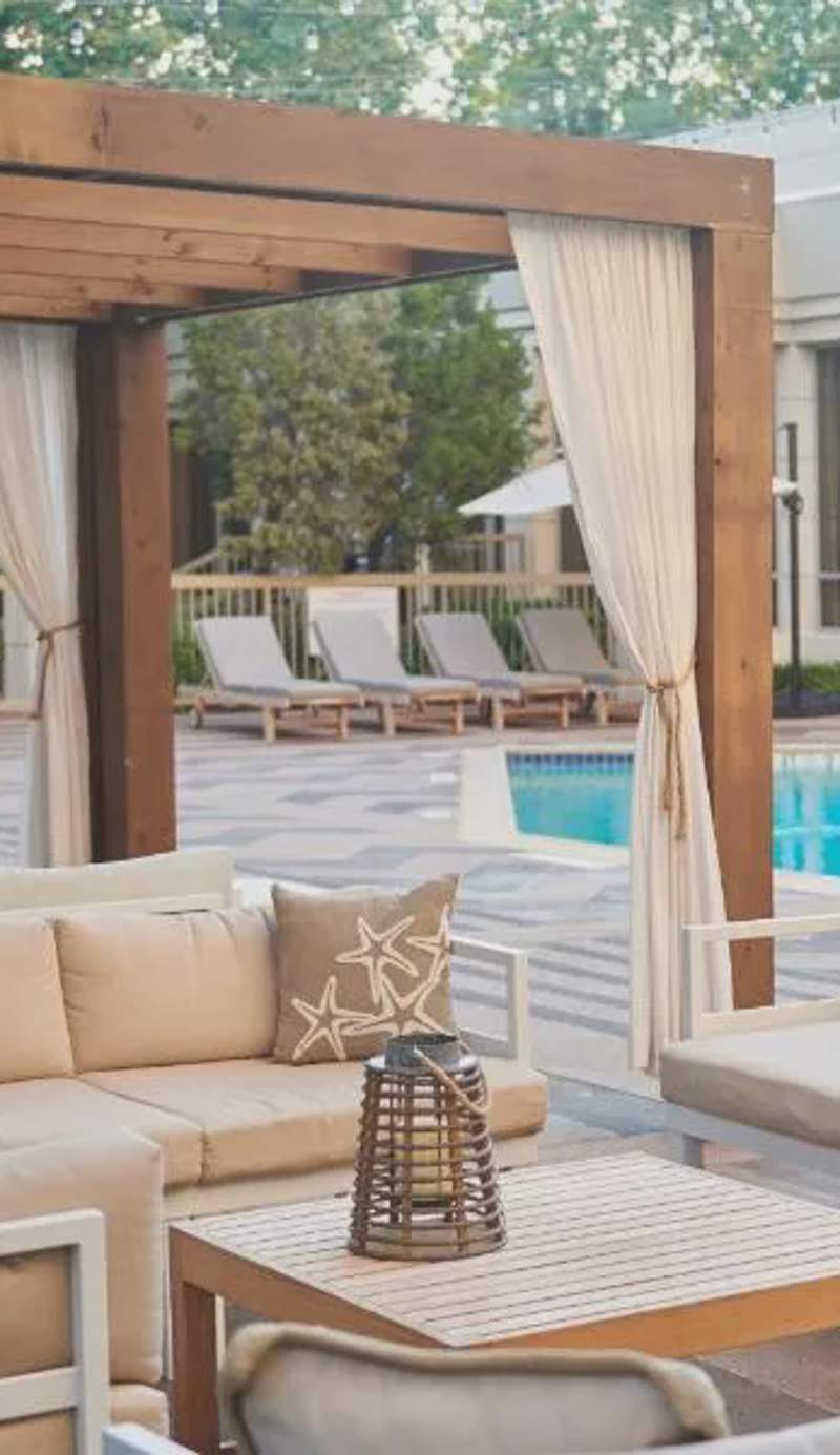 DoubleTree by Hilton Dallas Market Center
