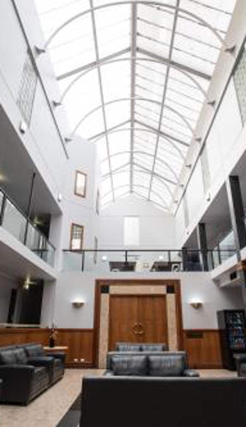 Madison Capital Executive Apartments