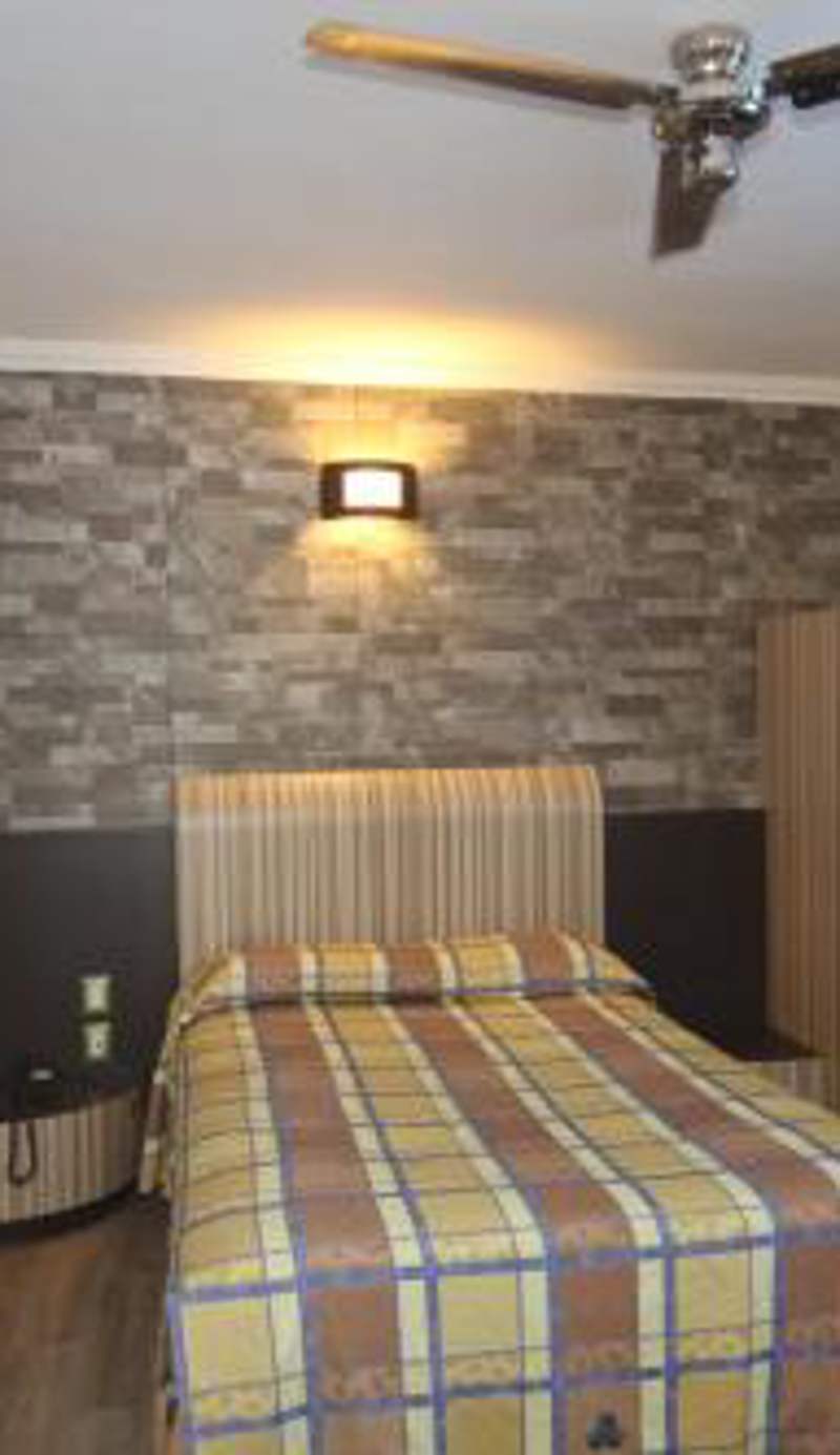 Hotel Plaza Crystal