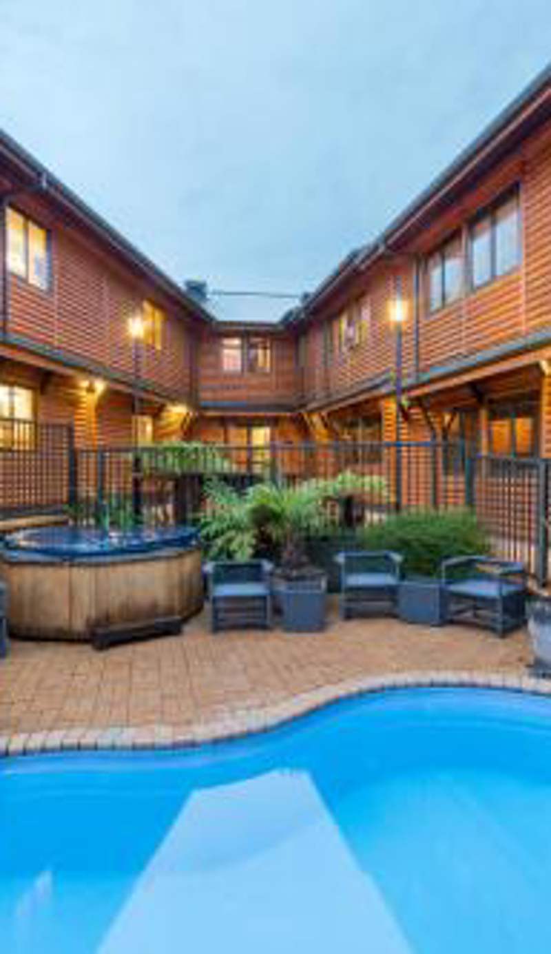 Lakefront Lodge Taupo