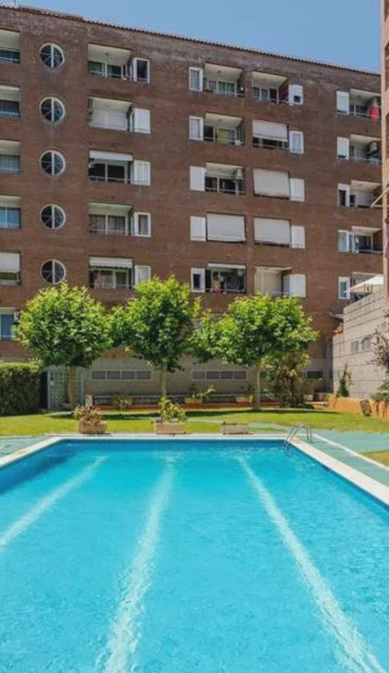 Apartamento con Piscina cerca de Playa de Fenals