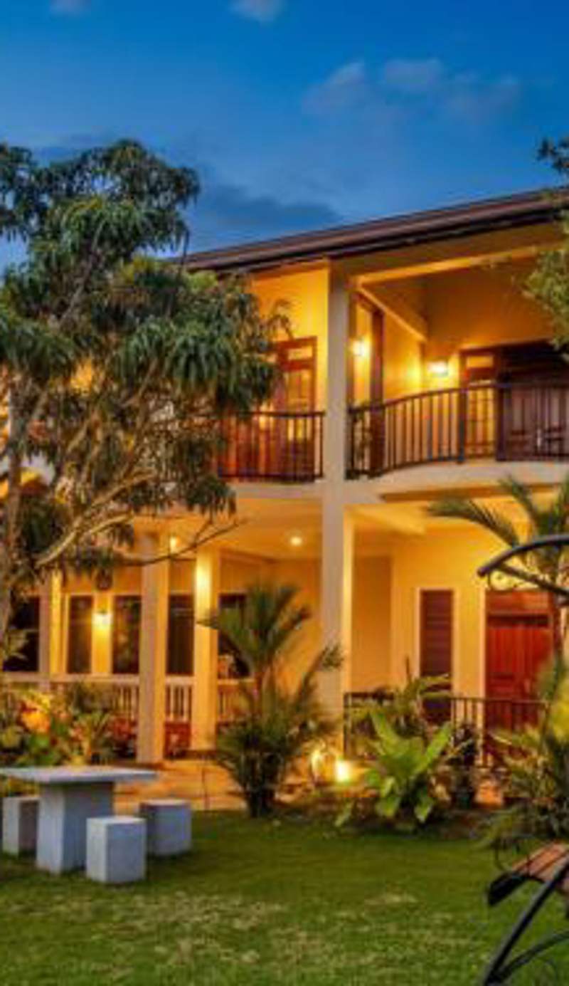 Sunny Side Villa