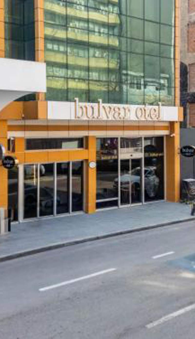 Bulvar Hotel