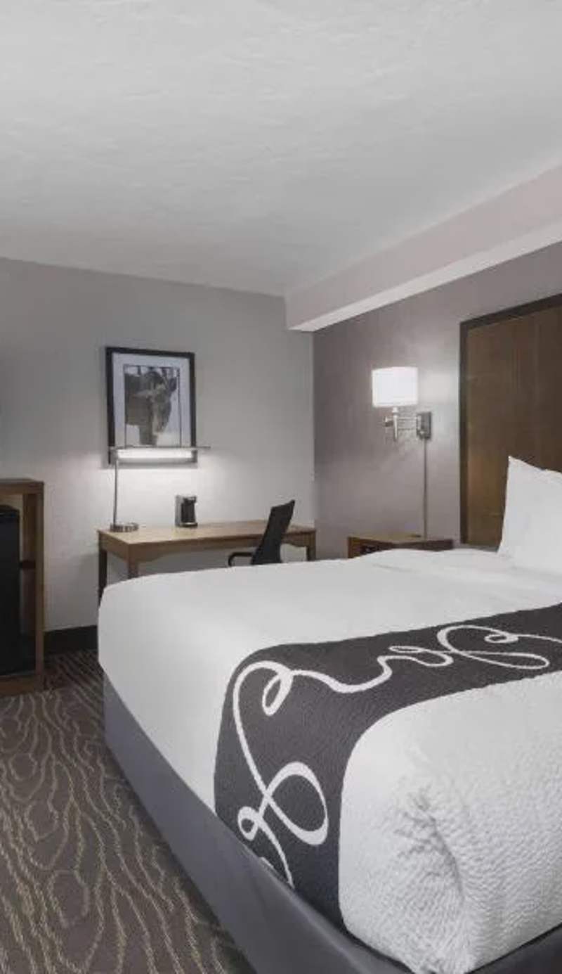 La Quinta by Wyndham Anchorage Airport