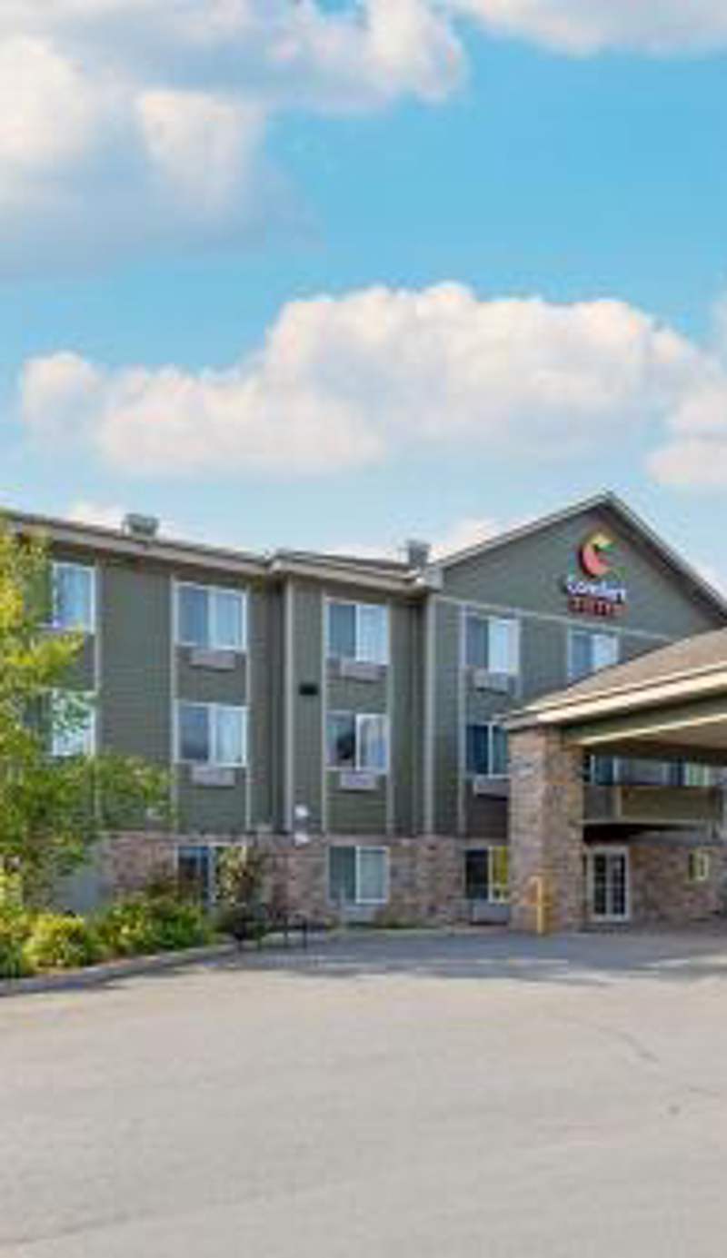 Comfort Suites Anchorage International Airport