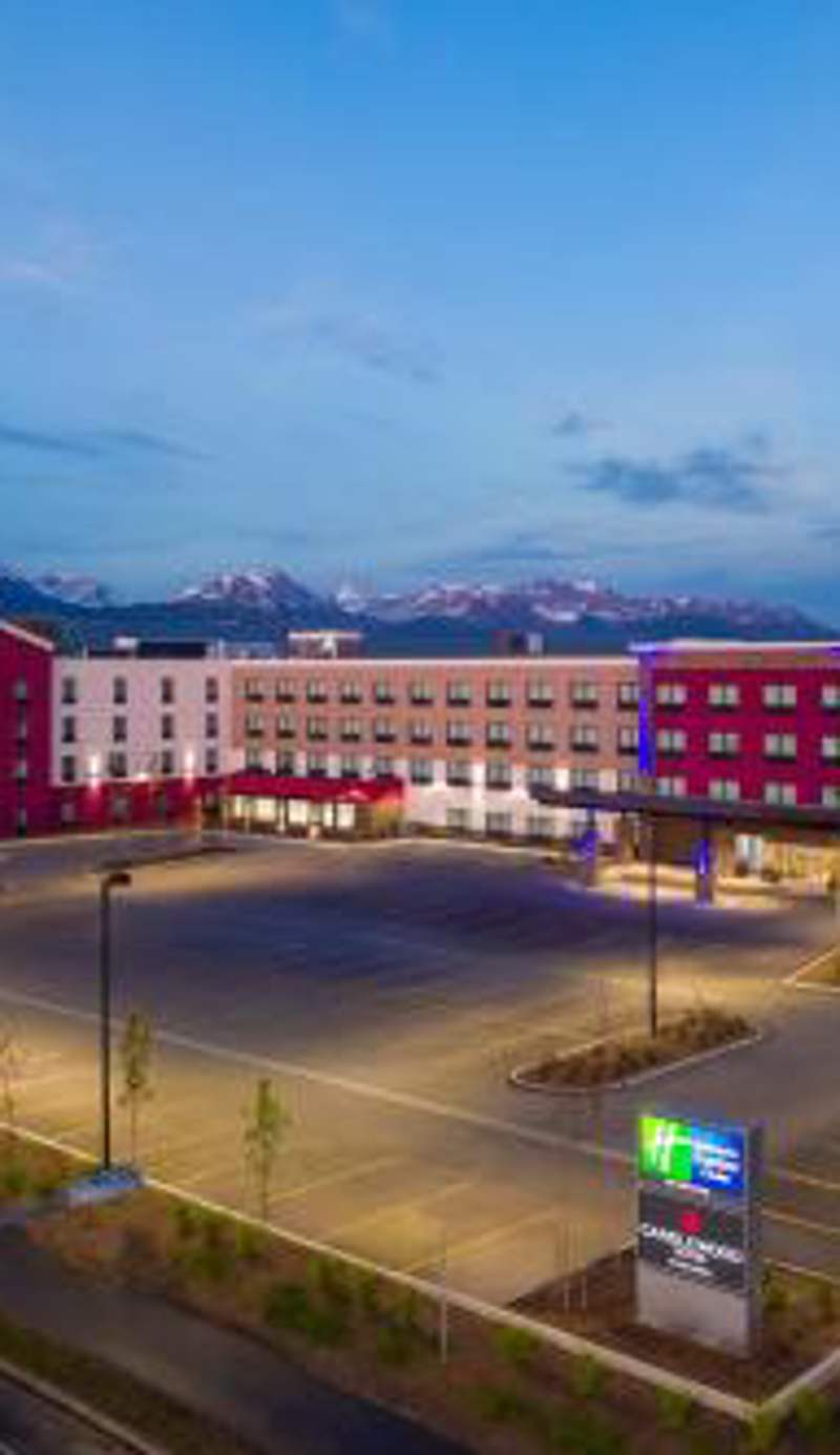 Holiday Inn Express & Suites Anchorage - Midtown