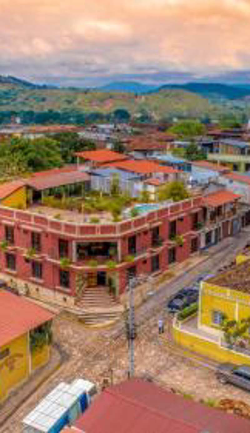 Hotel Acropolis Maya