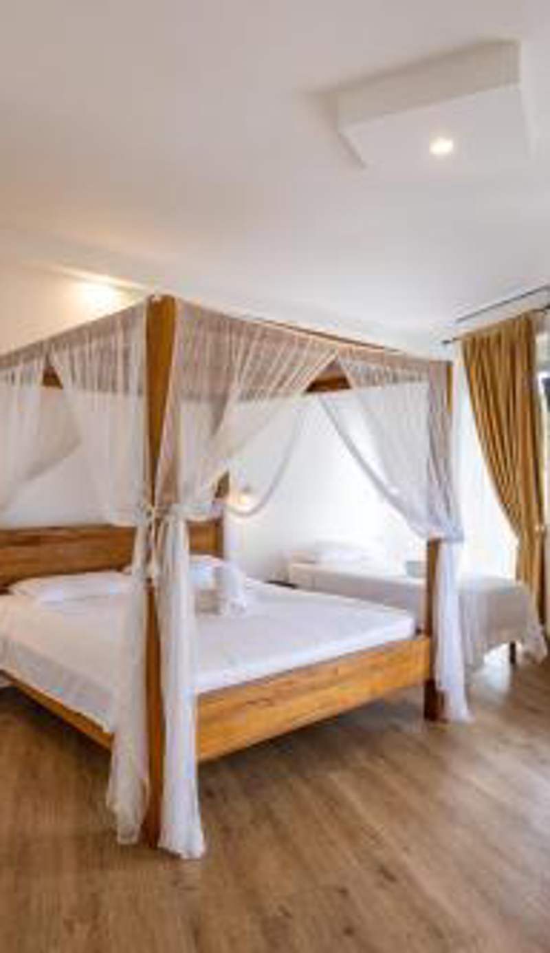 Domino Hotel