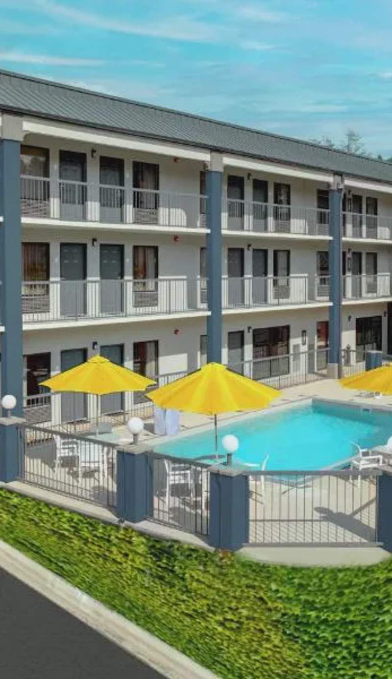 Clarion Pointe Biltmore Village