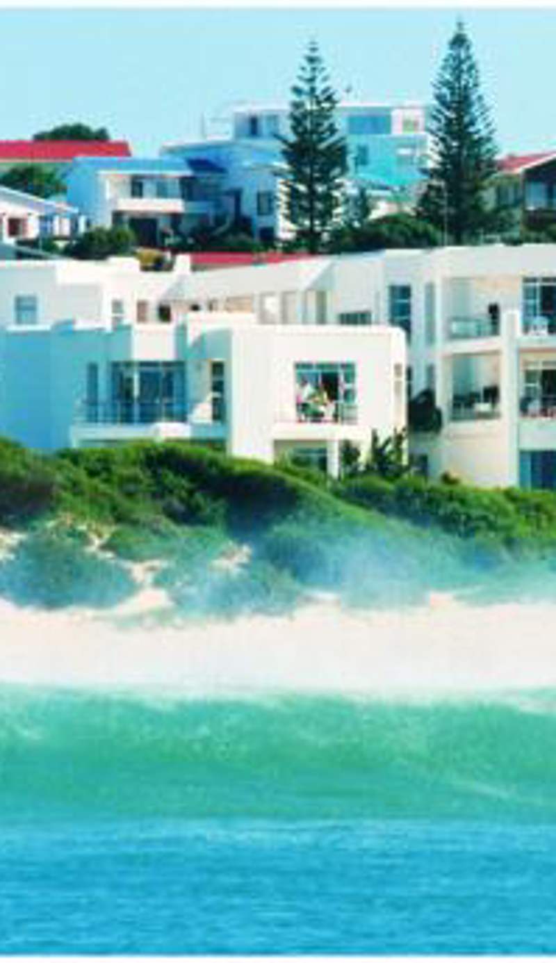 Diaz 15 House on the Bay