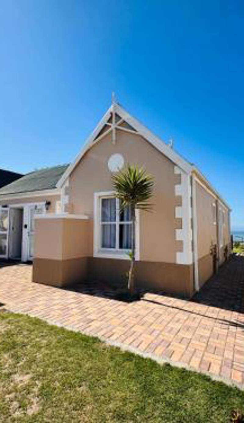 Waterside Living CL33