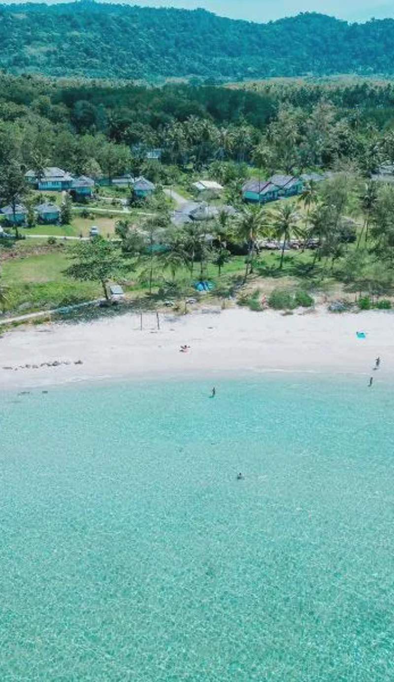 S Beach Resort