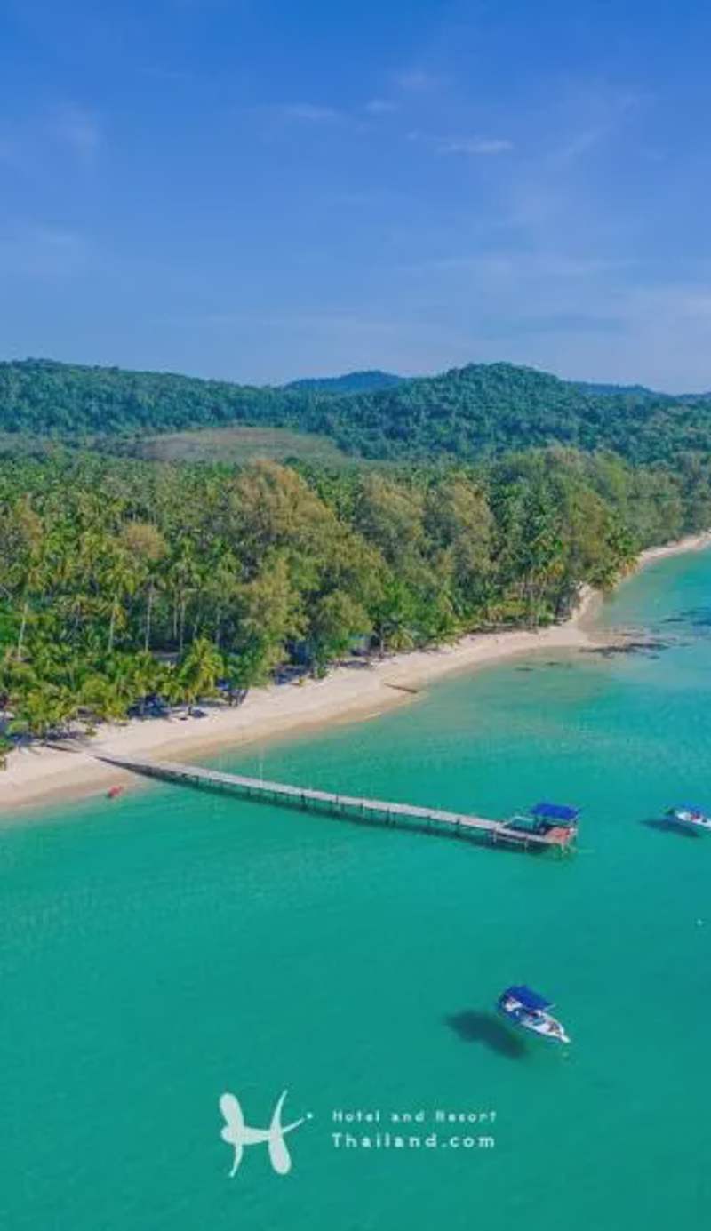 Seafar Resort