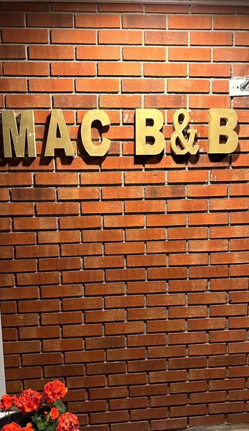 Mac B&B