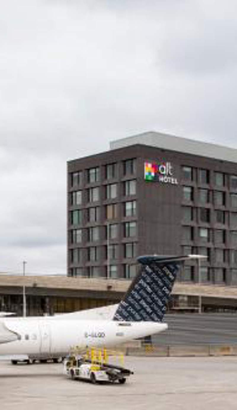 Alt Hotel Ottawa Airport