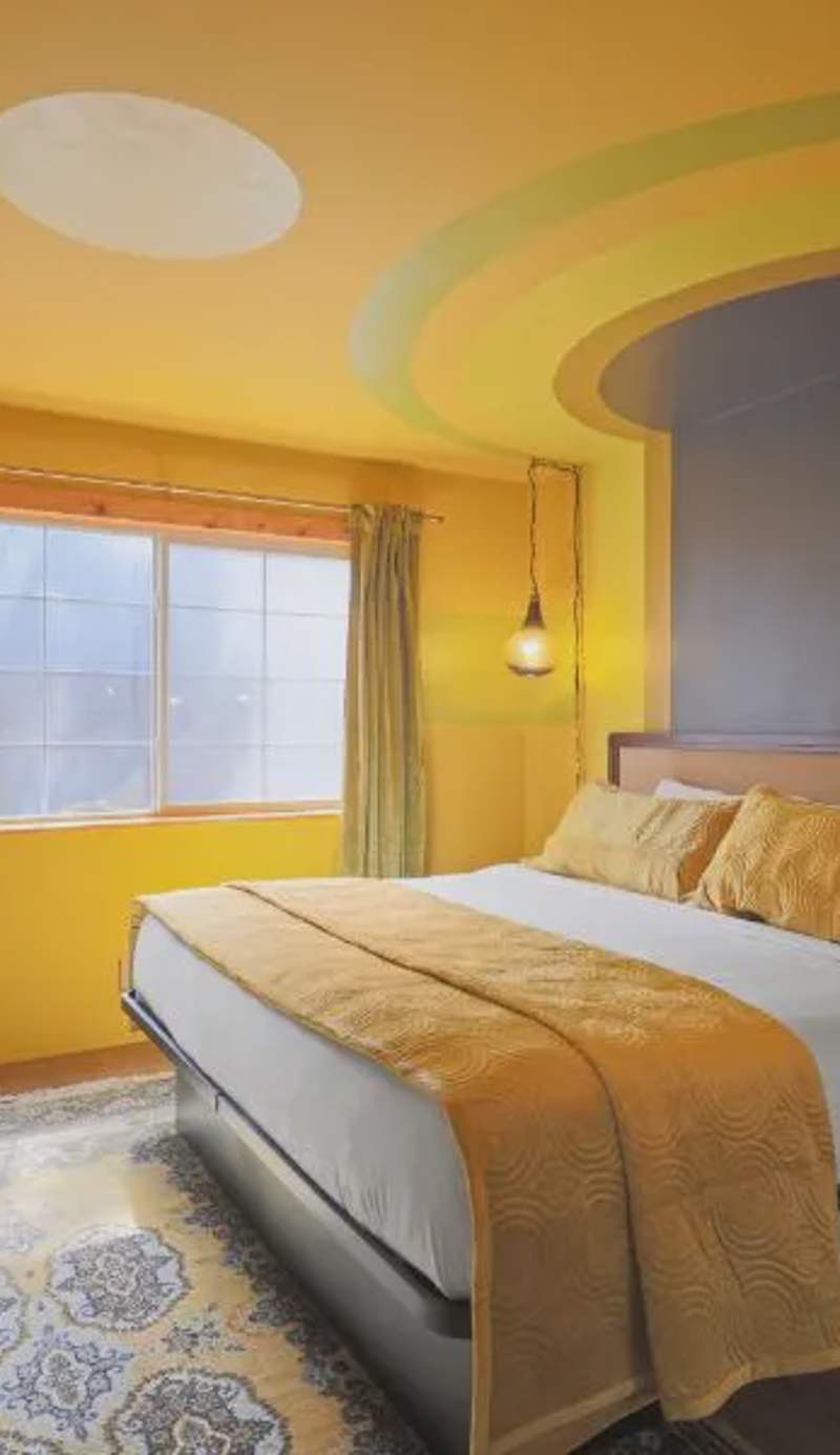 Sessions Retreat & Hotel