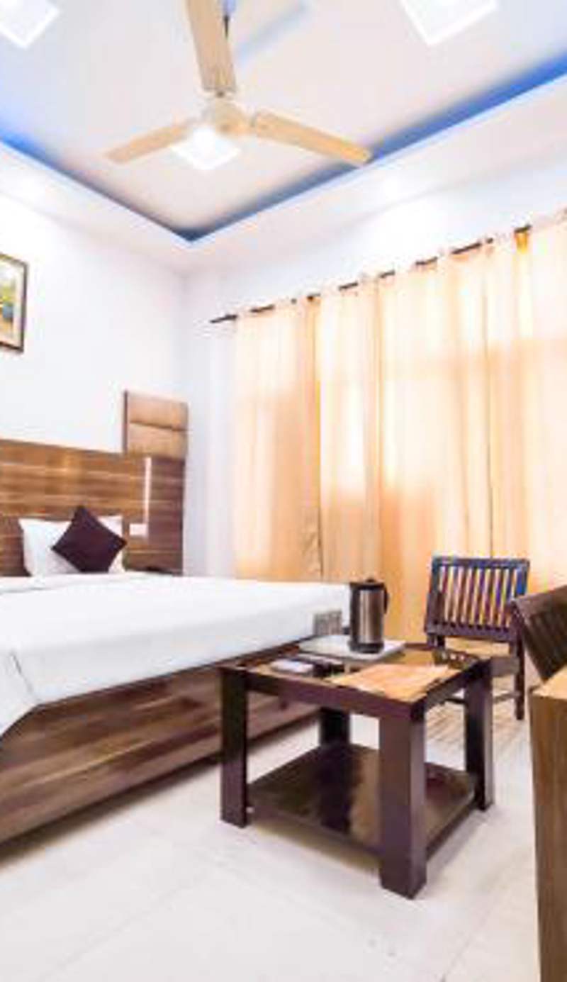 Rebirth Hotel
