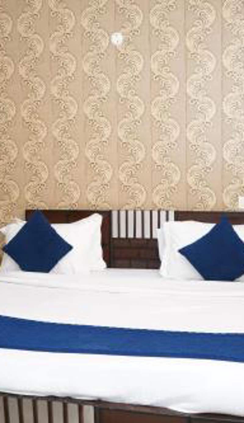Hotel The Bliss Near Housing Board Chowk Mani Majra Chandigarh