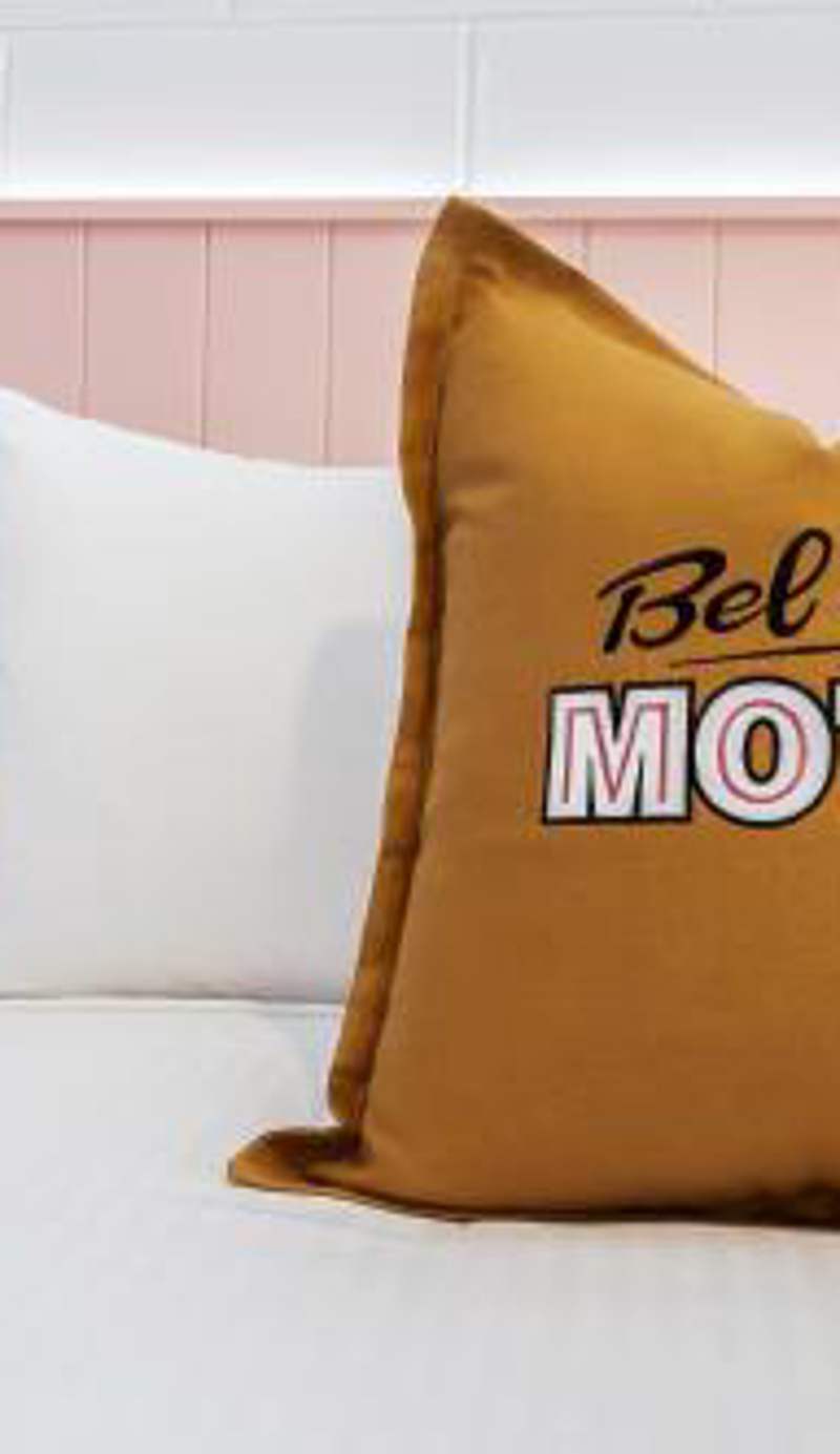 Bel Air Motel