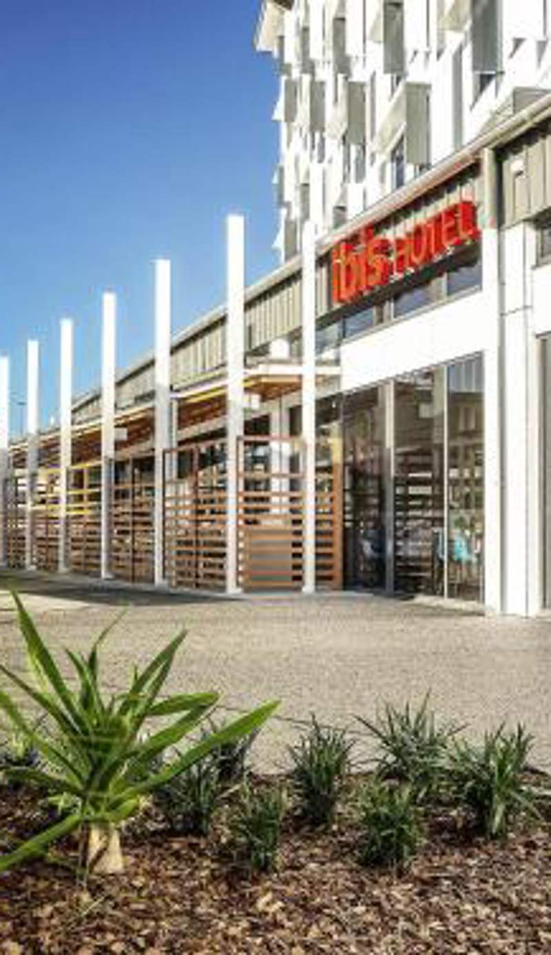 Ibis Mackay
