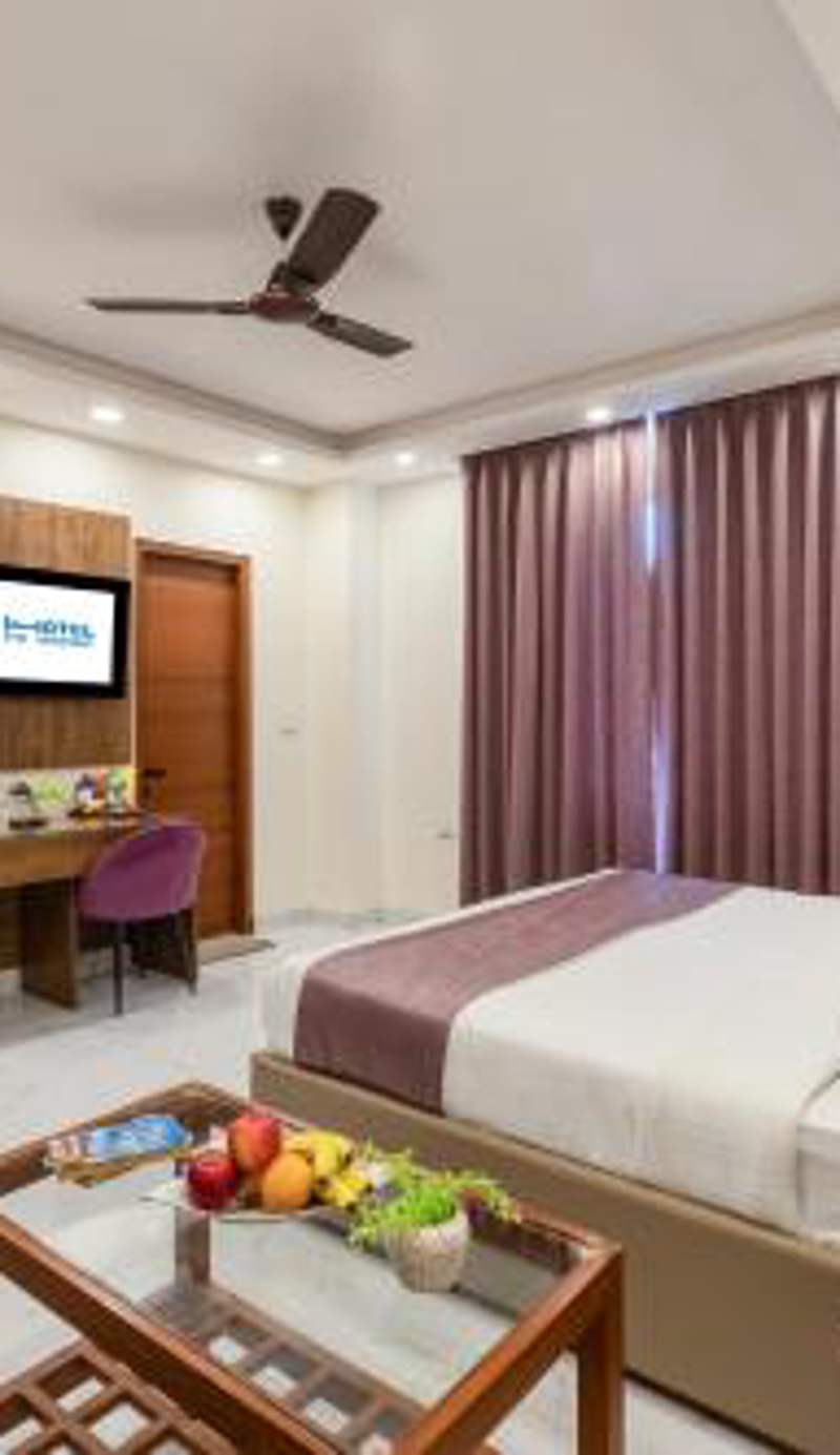 PK Boutique Hotel Noida Expressway