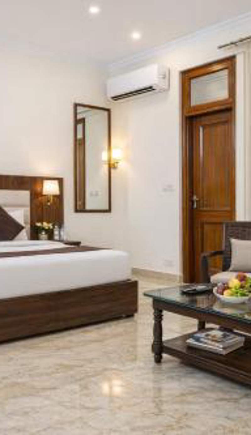 Hotel Warm Welcome Inn Noida Sector 51