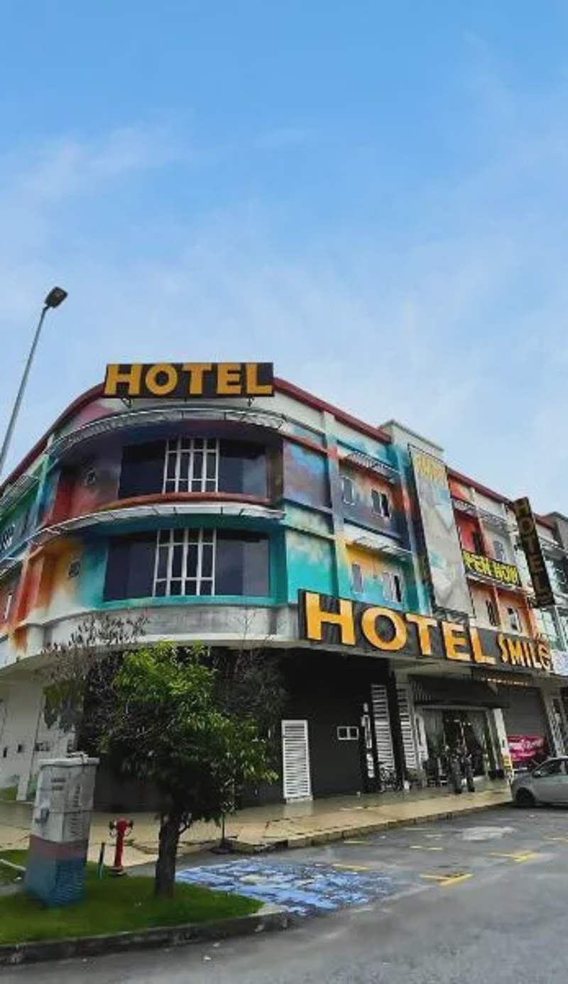 Smile Hotel Shah Alam ICity