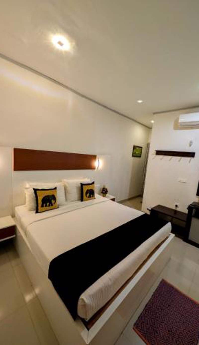 Diva Villa Airport Transit Hotel
