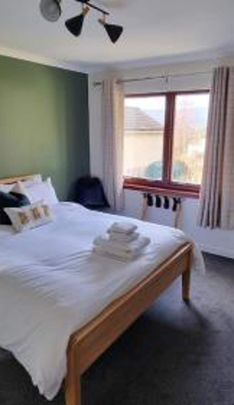 Brae an Fraoch - King Bed, Room 1