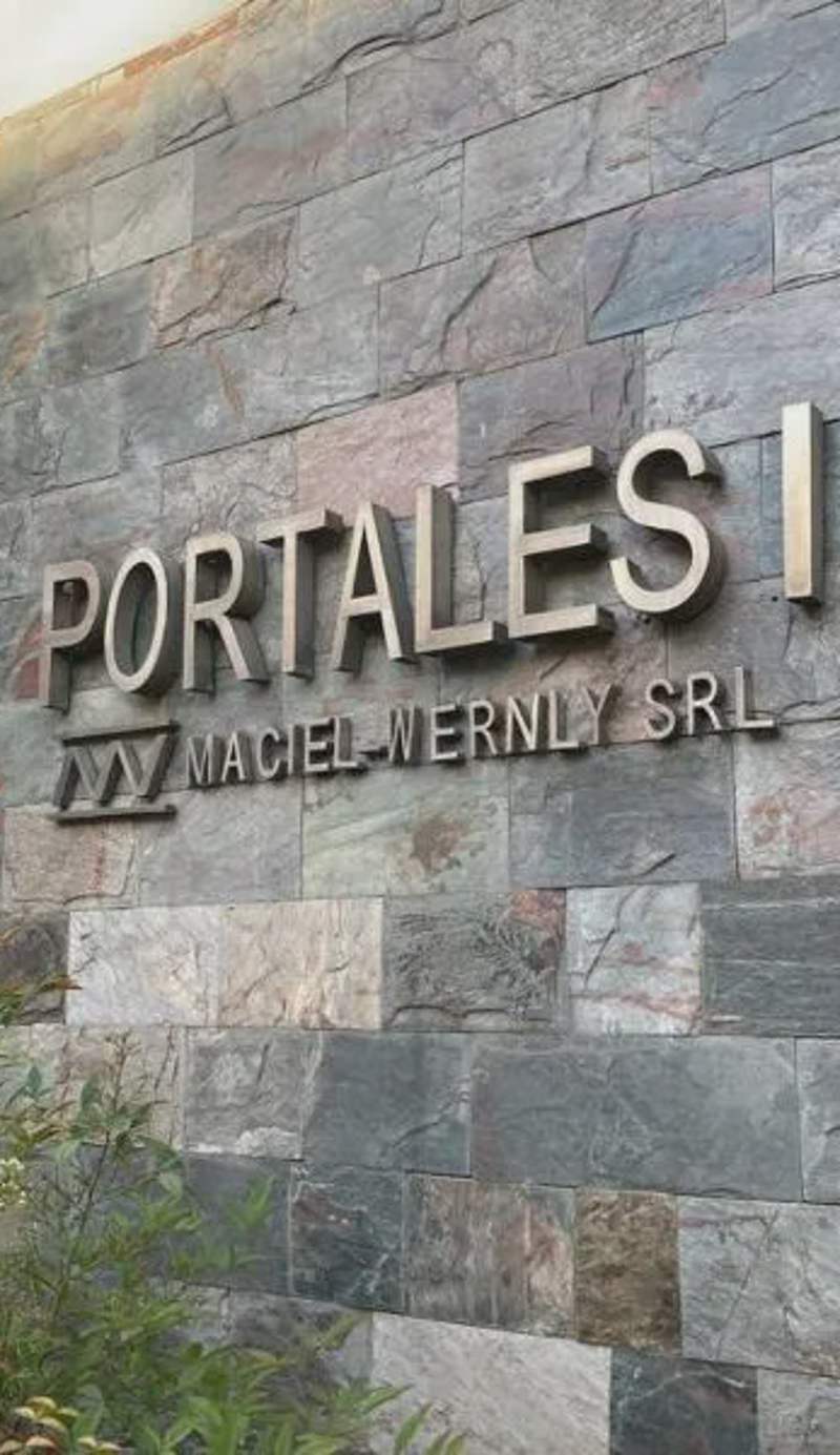 Portales I