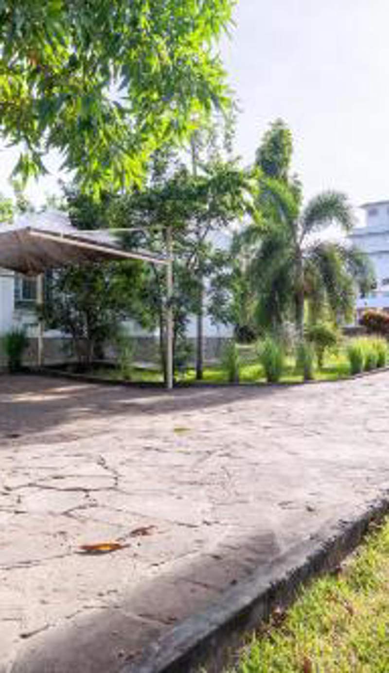 Queens Chateau Boutique Villa