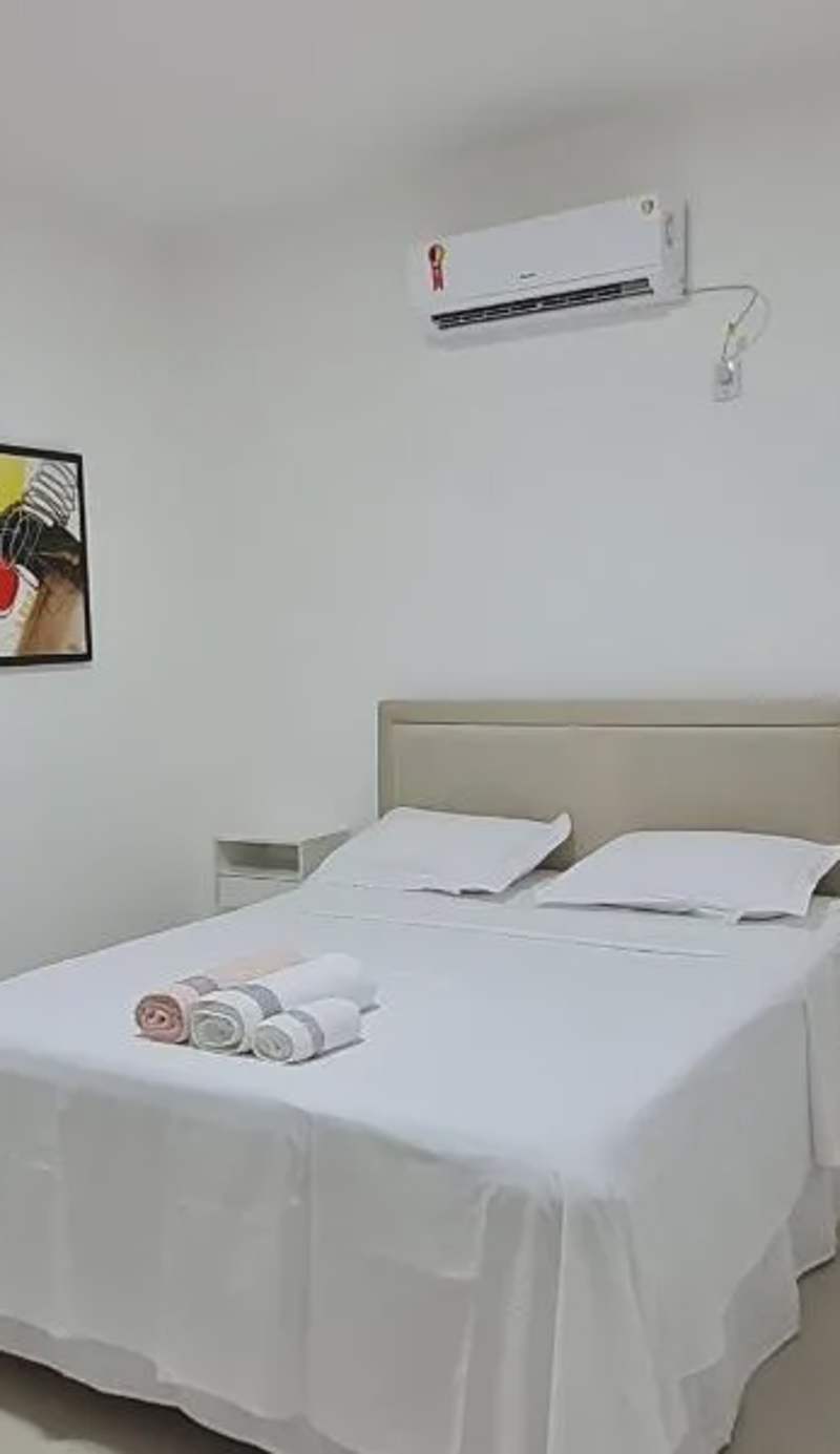 Apartamento no centro próximo a JK.