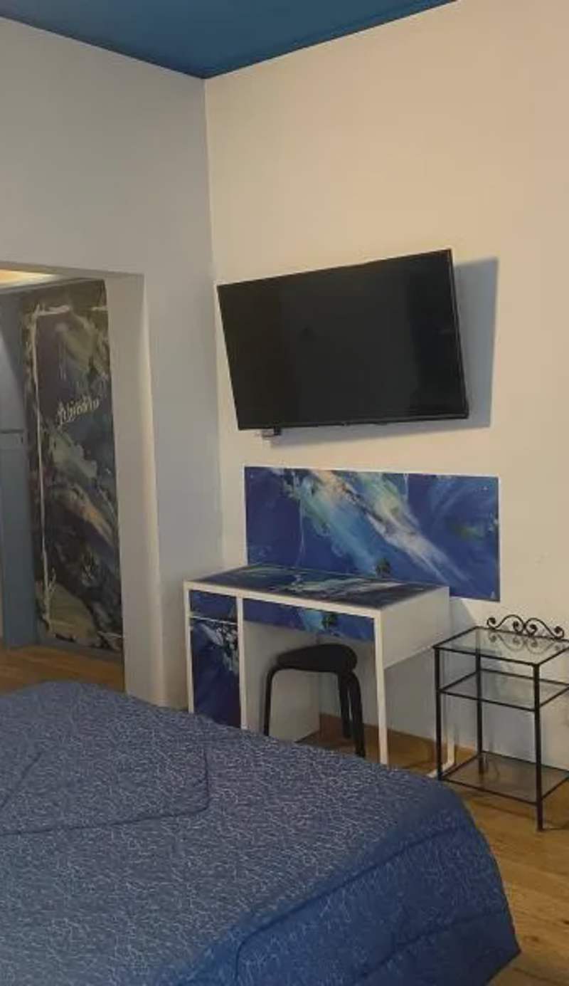 Rooms Of Love