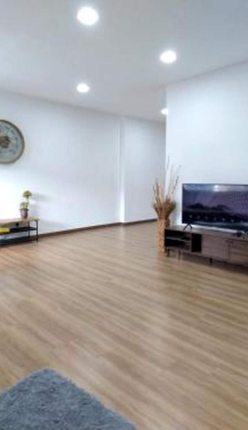 Greenery Studio, Kubot a Sentral