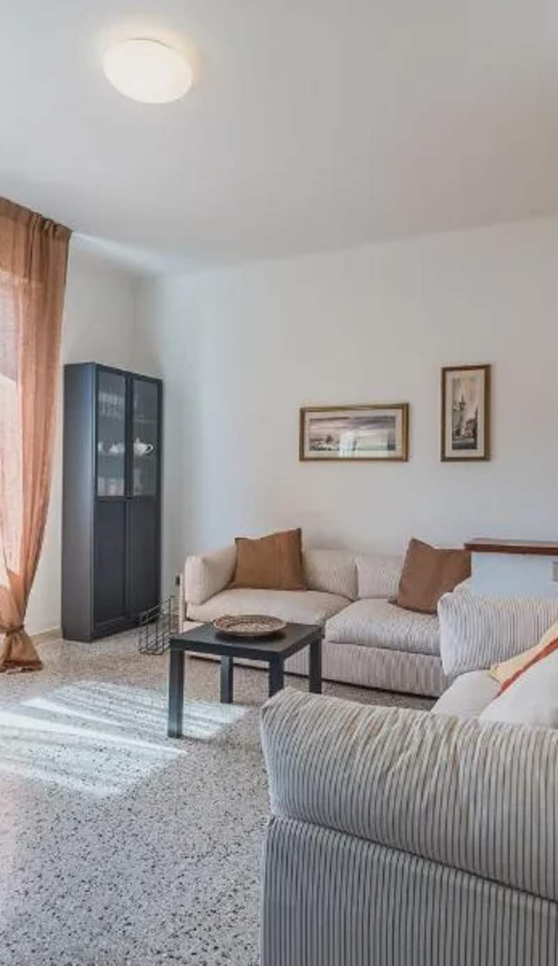 Sunshine House Lerici