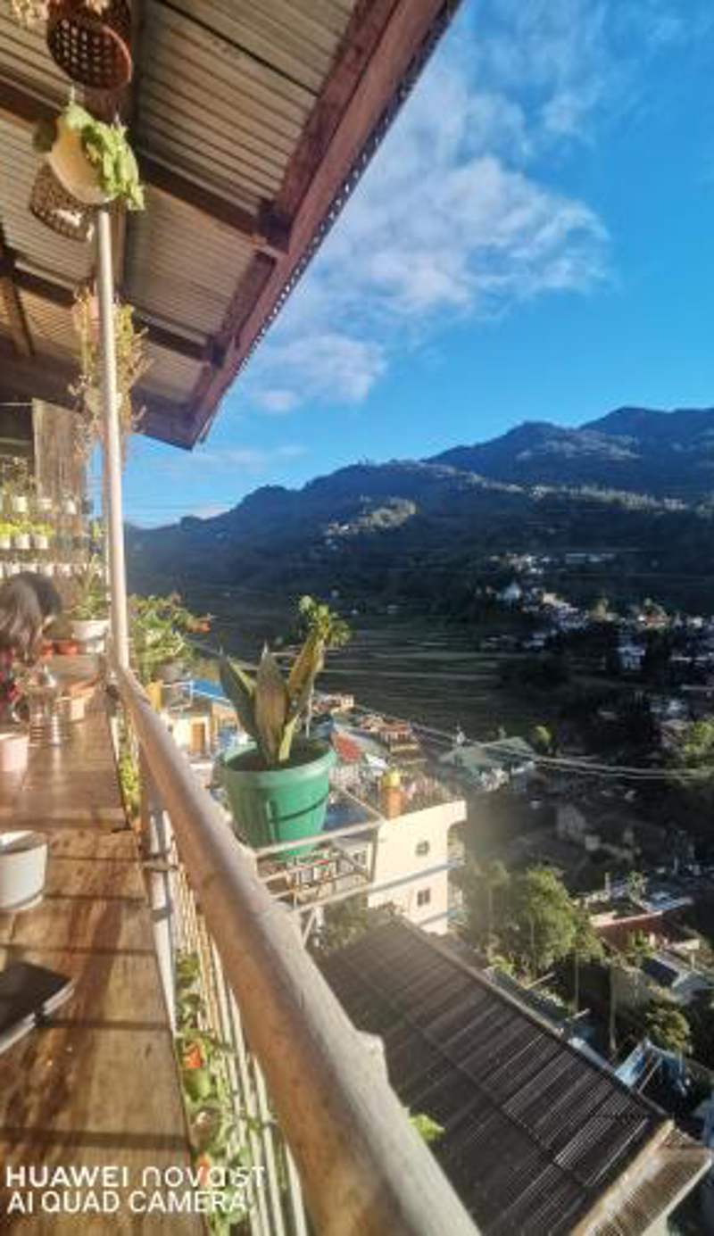7th Heaven Lodge and Cafe
