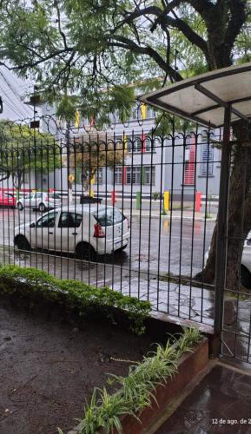 Apt térreo Gonçalves Chaves prox Bento