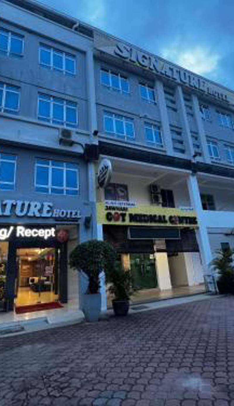 Signature Hotel