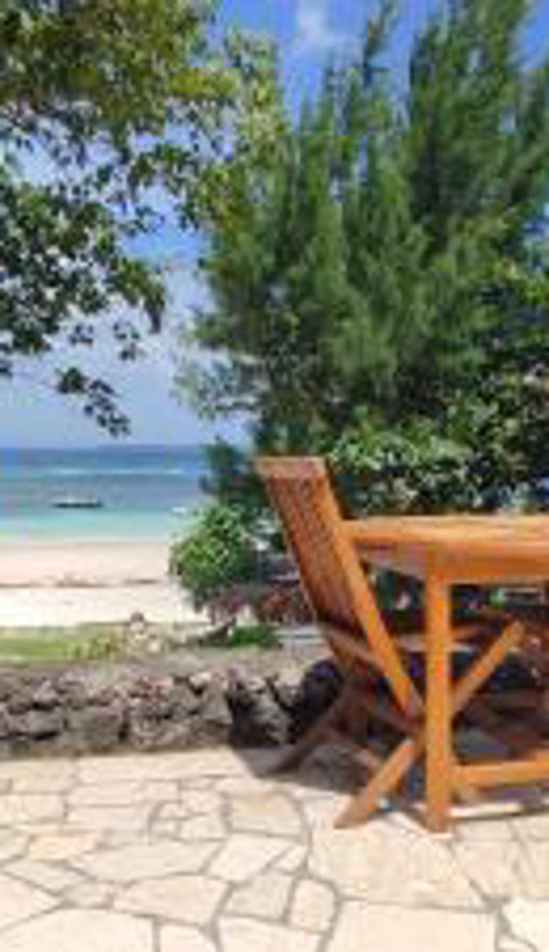 Bara Beach Bungalows