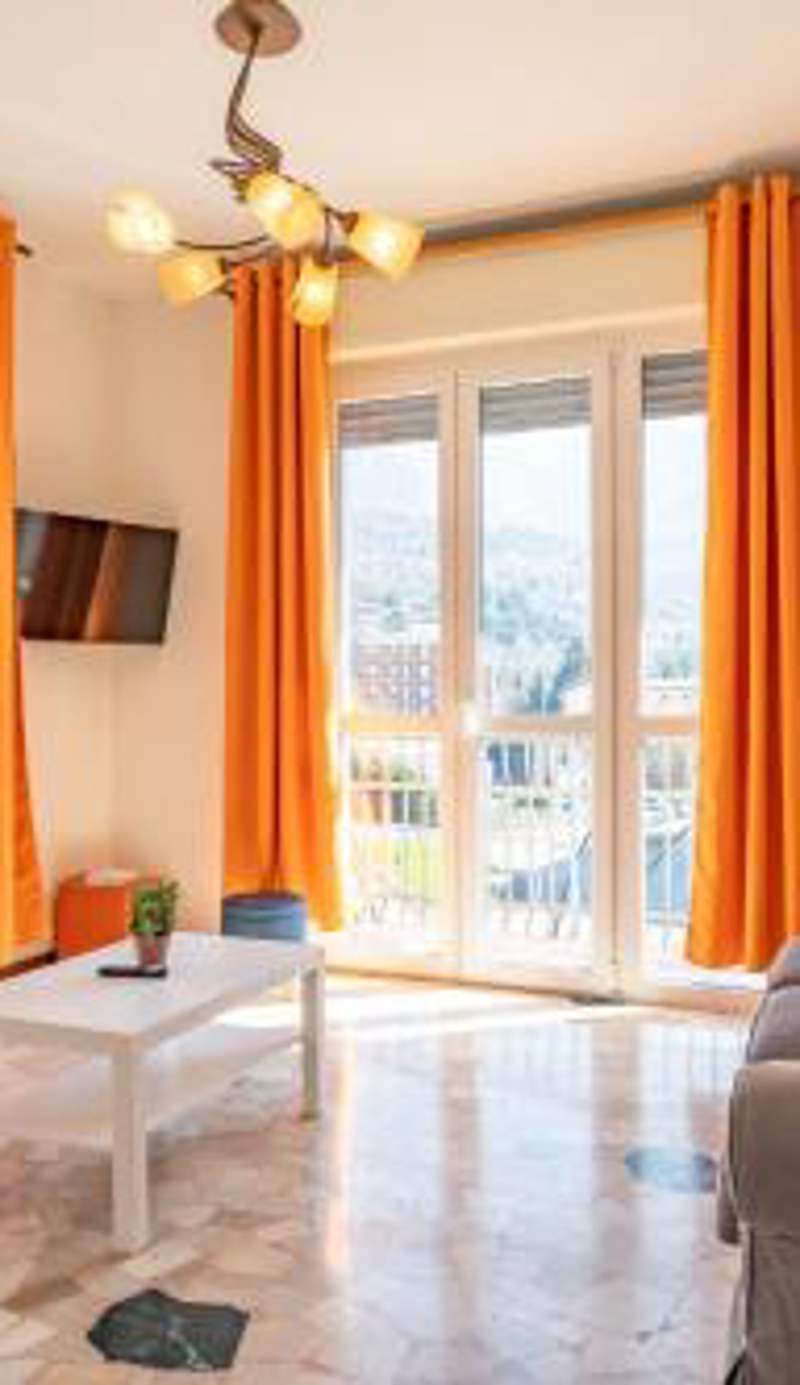 Spacious bright apartment with panoramic views