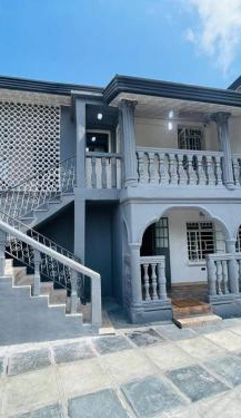 Nic's Inn