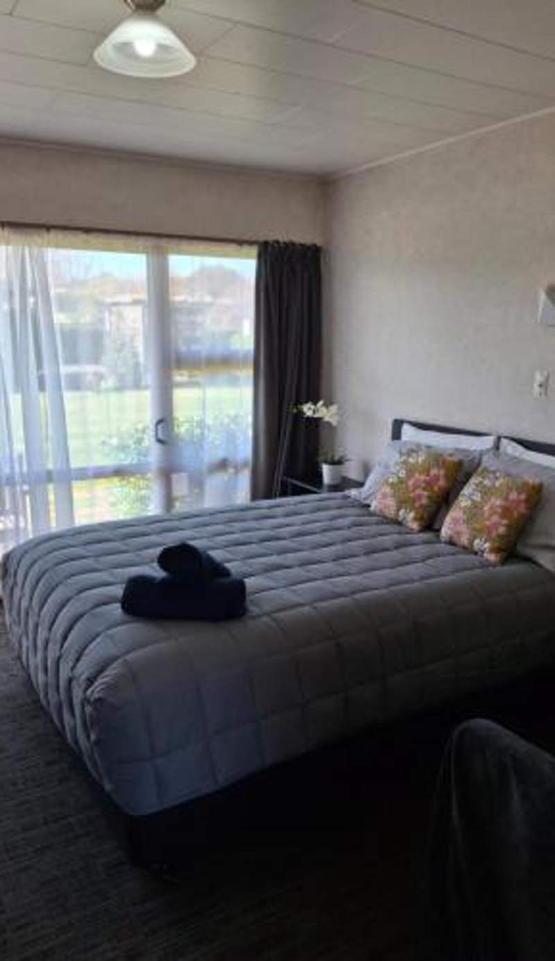 Cherry Grove Motel