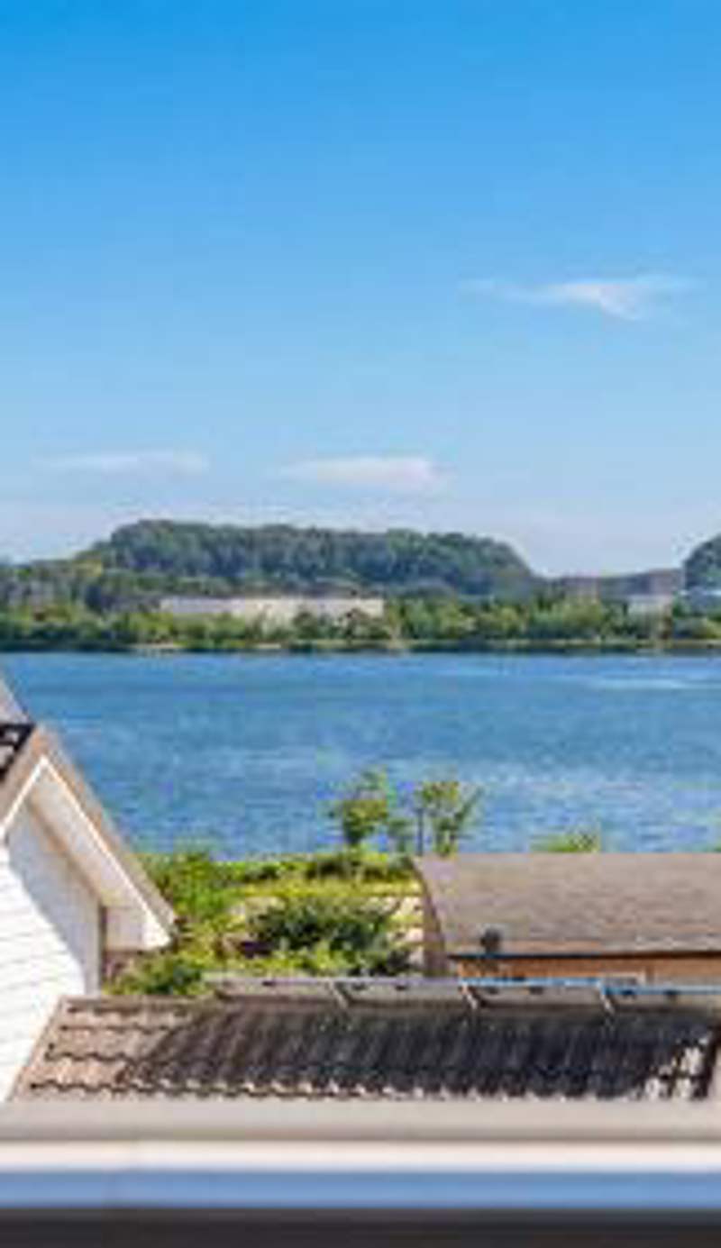 Gangneung Lacblanc Pension