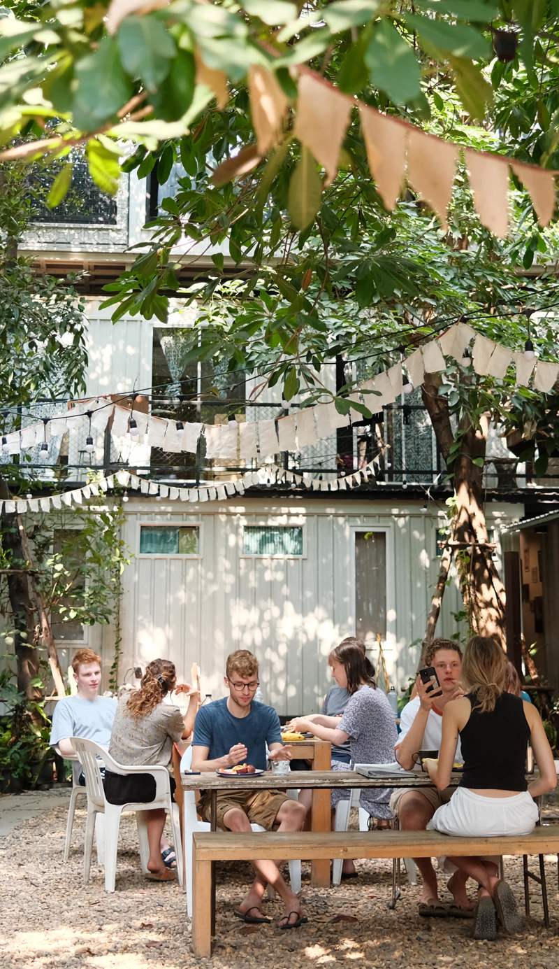 The Yard Hostel Bangkok