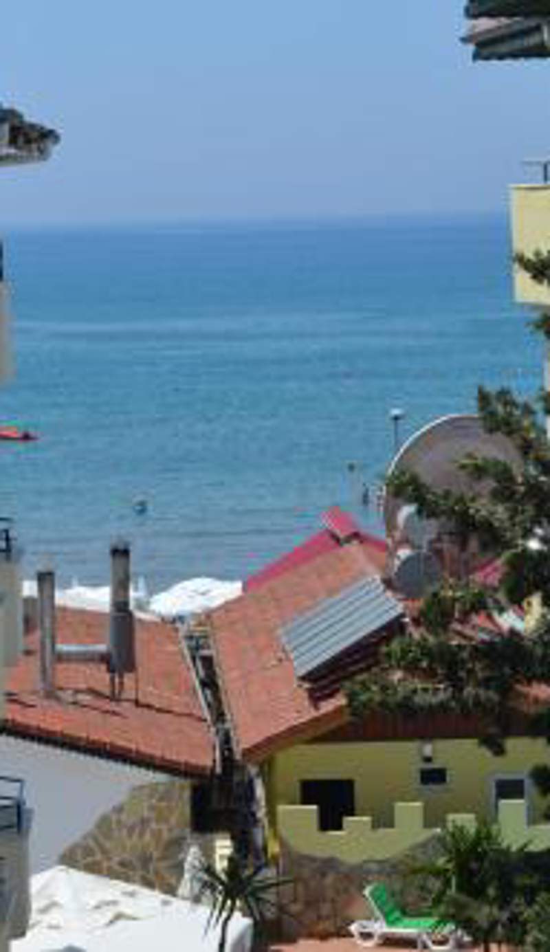 Delphin Hotel Side